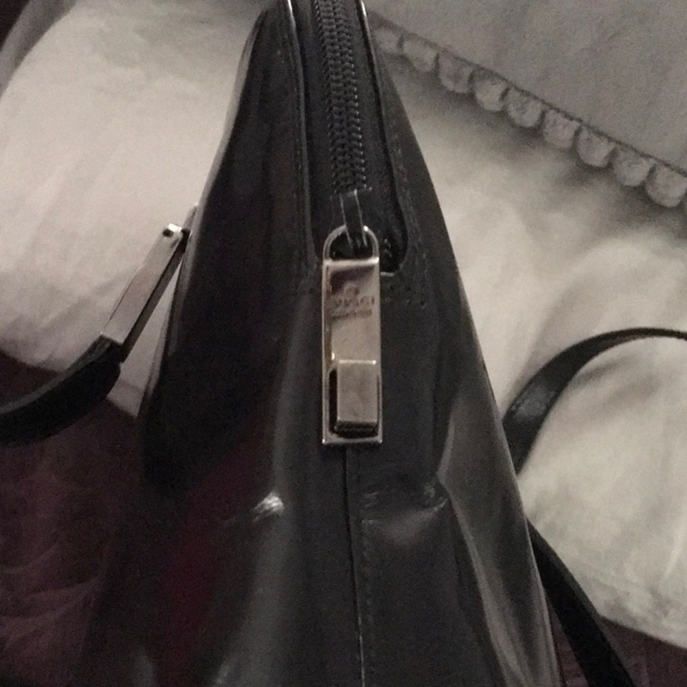 Vintage Gucci Black Patent Leather Bag - Picture 8 of 10